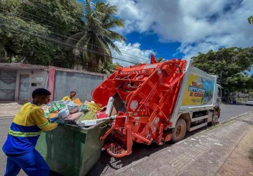  Prefeitura de Lauro de Freitas informa sobre alteração no serviço de limpeza urbana devido à paralisação dos garis
