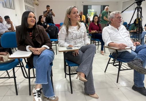 Caetano reafirma compromisso de sancionar a calendarização do Forró da Mangueira